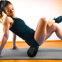 Renew Rechargeable Vibrating Foam Roller 9 Renew Rechargeable Vibrating Foam Roller -Sports Store 2310 14608 0066 015 zoom 71