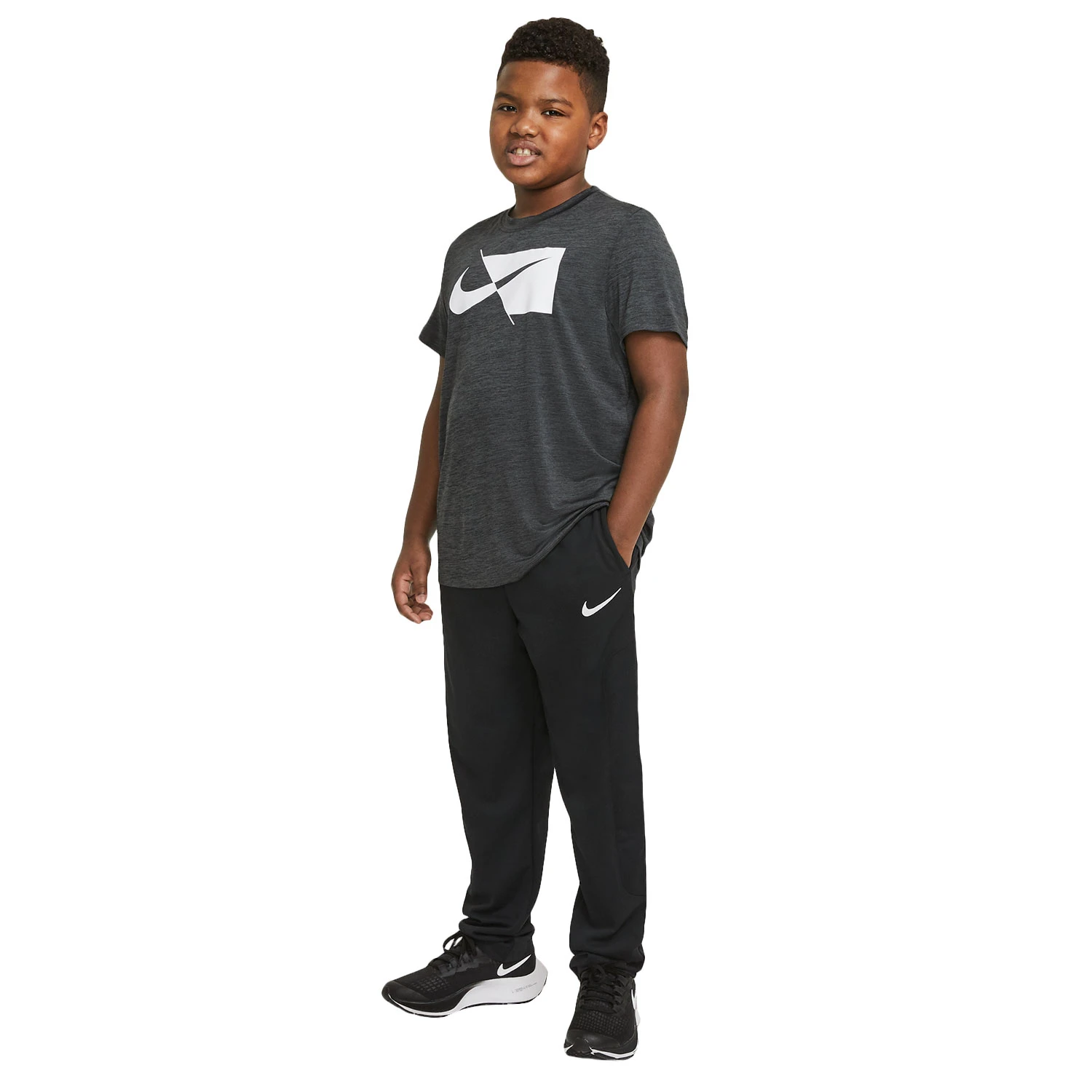 Nike Boys' Poly Pants 4 Nike Boys' Poly Pants - Image 2